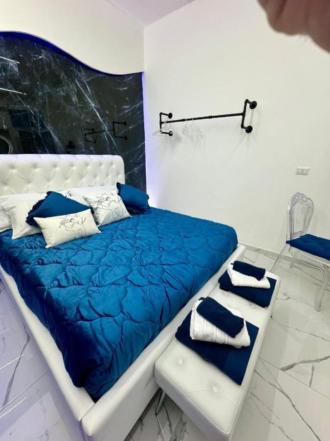 Onny'S House Bed & Breakfast Бари Екстериор снимка