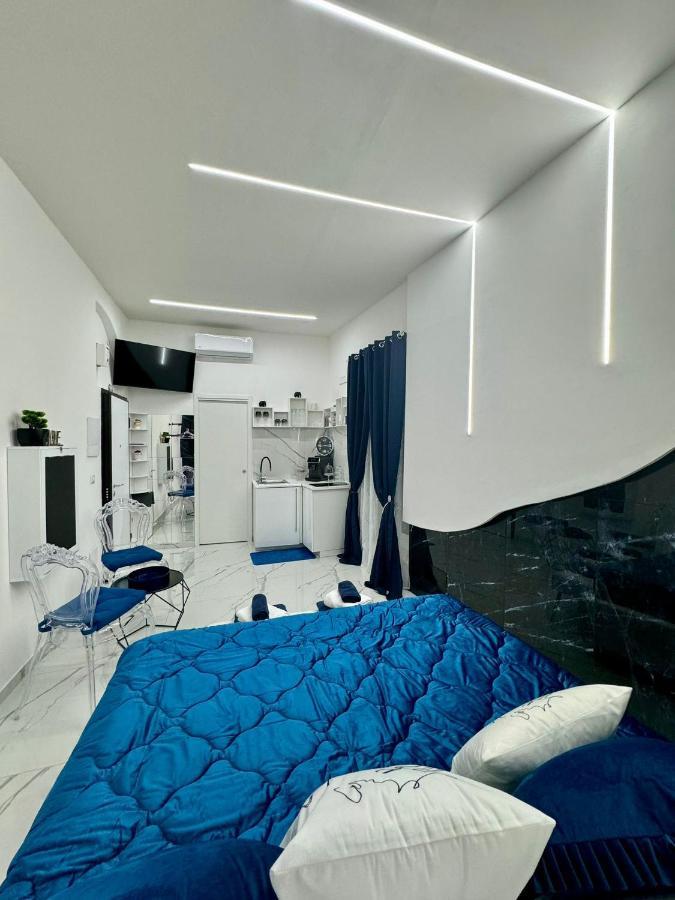 Onny'S House Bed & Breakfast Бари Екстериор снимка